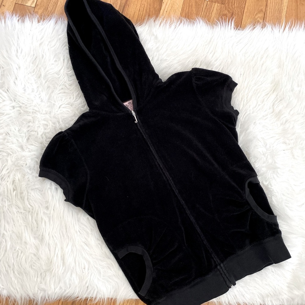 JUICY COUTURE Y2K SHORT SLEEVE BLACK TRACK TOP